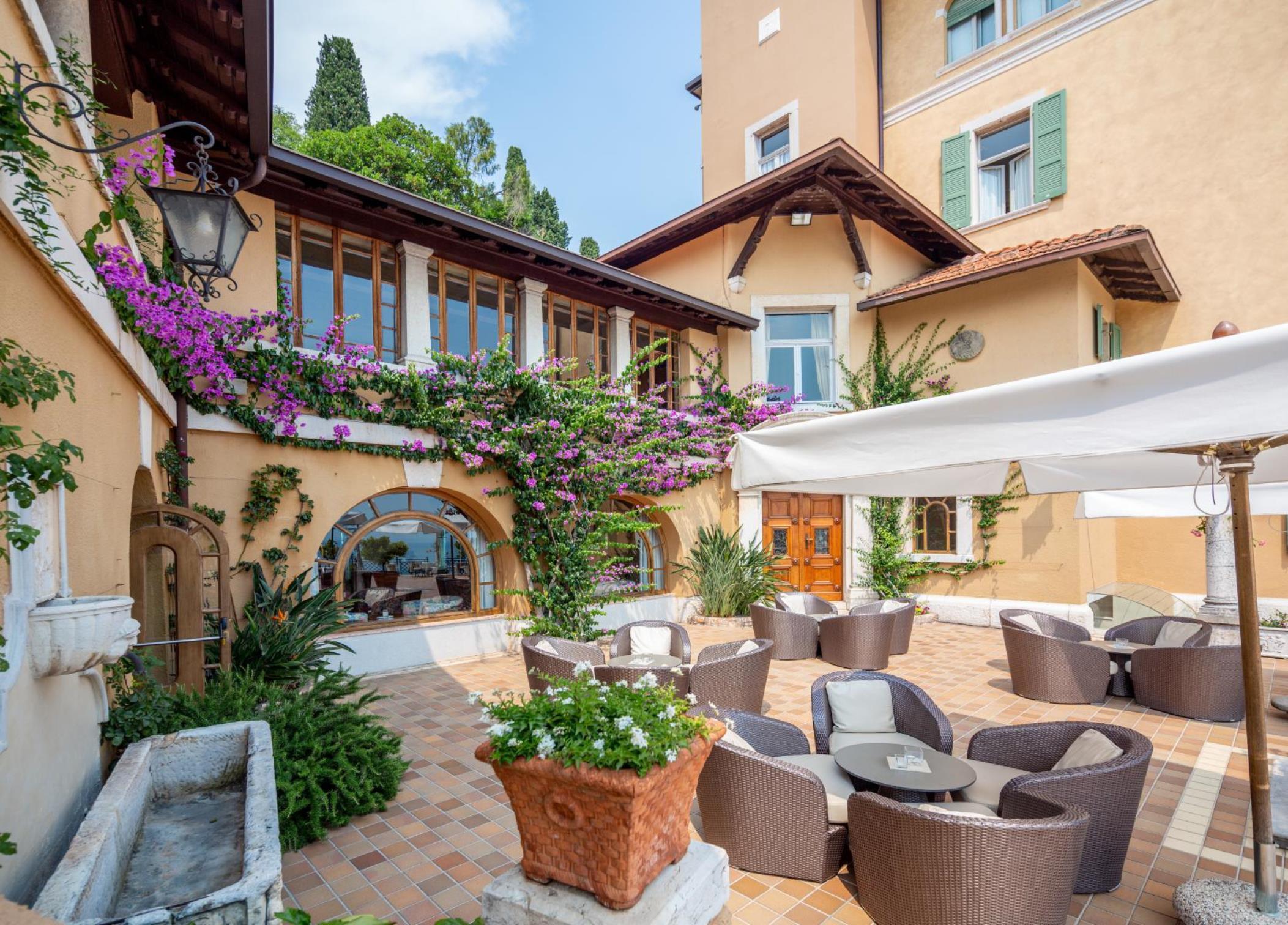 Hotel Villa Del Sogno Gardone Riviera Exteriör bild