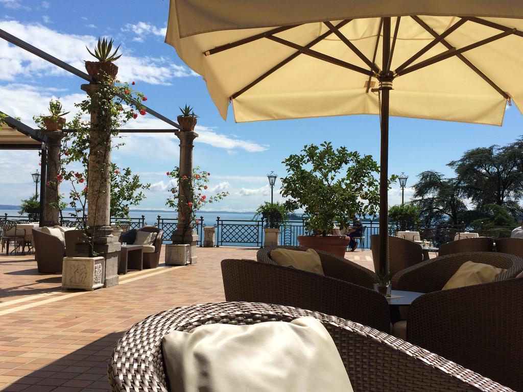 Hotel Villa Del Sogno Gardone Riviera Exteriör bild