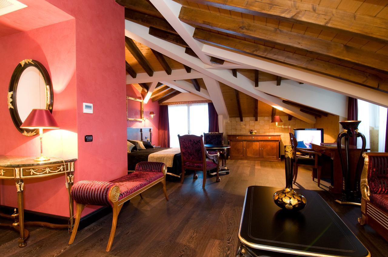 Hotel Villa Del Sogno Gardone Riviera Exteriör bild
